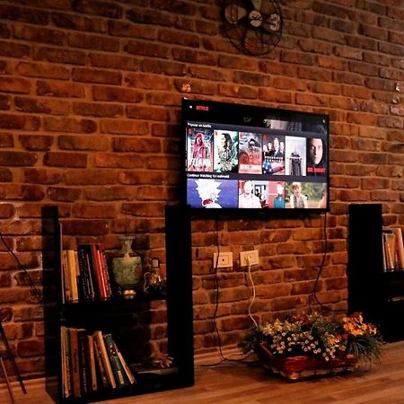 Ultra Apartments 'New Baazar' Тирана Екстер'єр фото