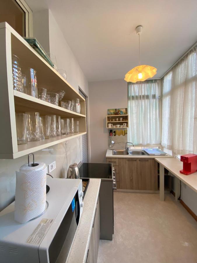 Ultra Apartments 'New Baazar' Тирана Екстер'єр фото